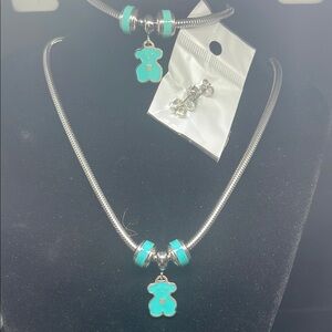 Silver and Turquoise Bear Pendant Necklace Set steel